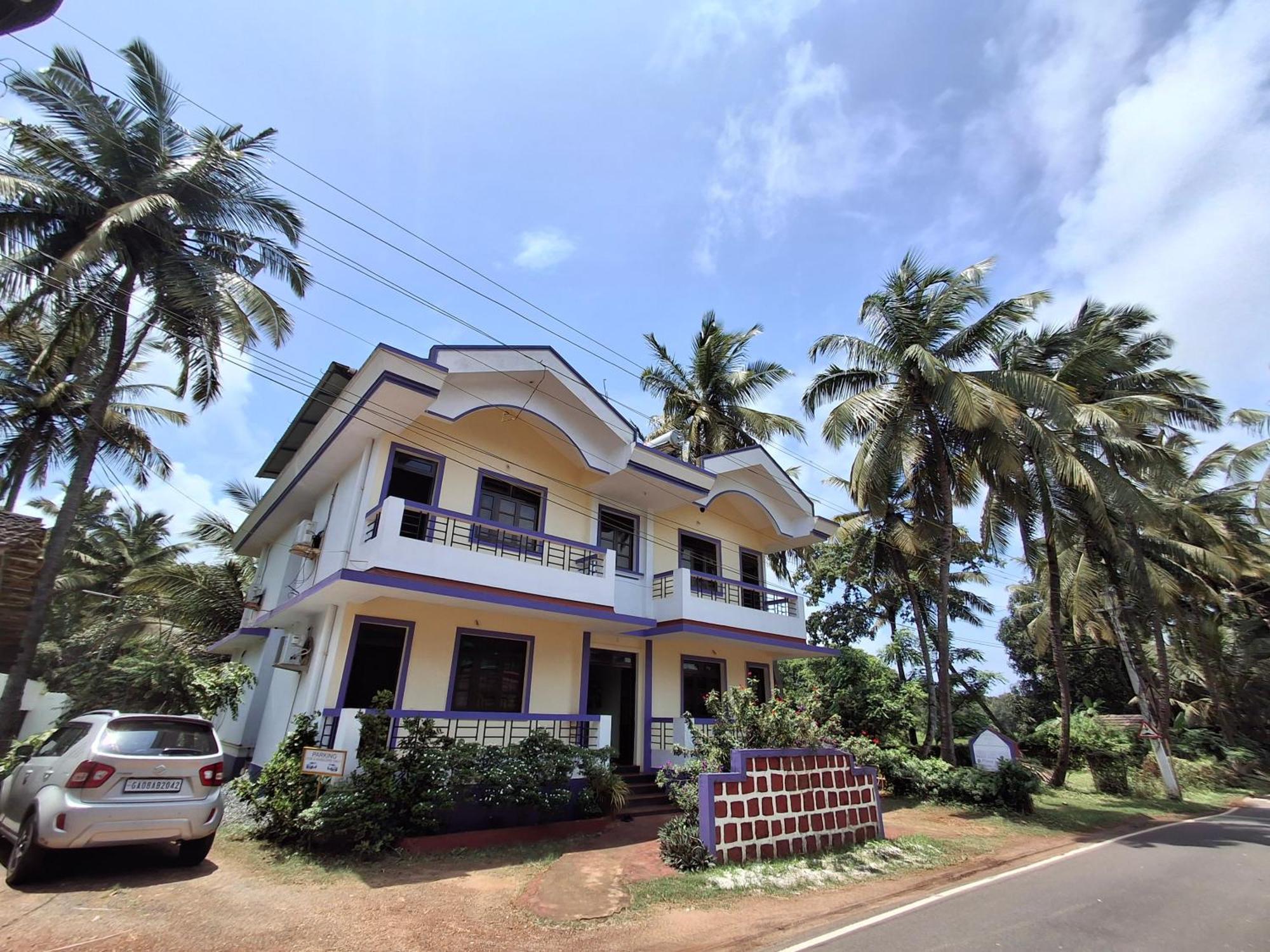 Lobo'S Guesthouse กาเวลอสซิม ภายนอก รูปภาพ